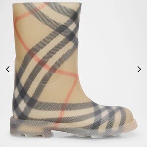 Burberry Toddler Rain Boots. Size 8 1/2 or 26/25 EU.